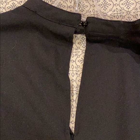 Dress - Picture 4 of 4